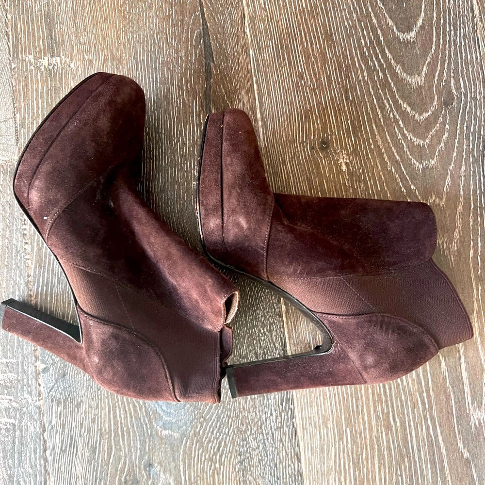 Via Spiga Dark Brown Heeled Boots